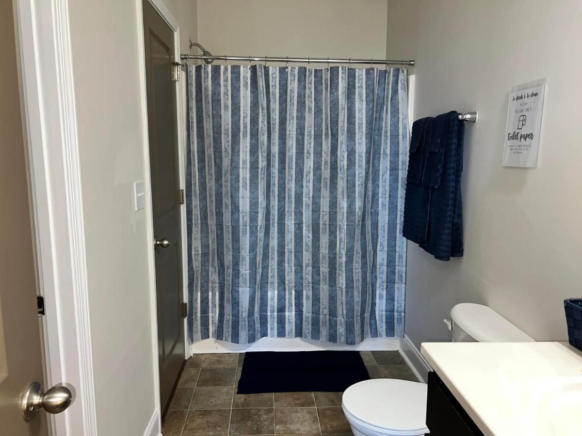Serene **Uptown** 2Br/2Ba Apartment Σάρλοτ Εξωτερικό φωτογραφία